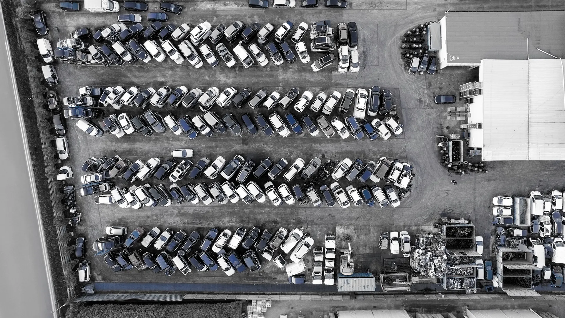 COMAUTO DEMOLIZIONI E RICAMBI Rottamazione / Demolizione auto in Veneto