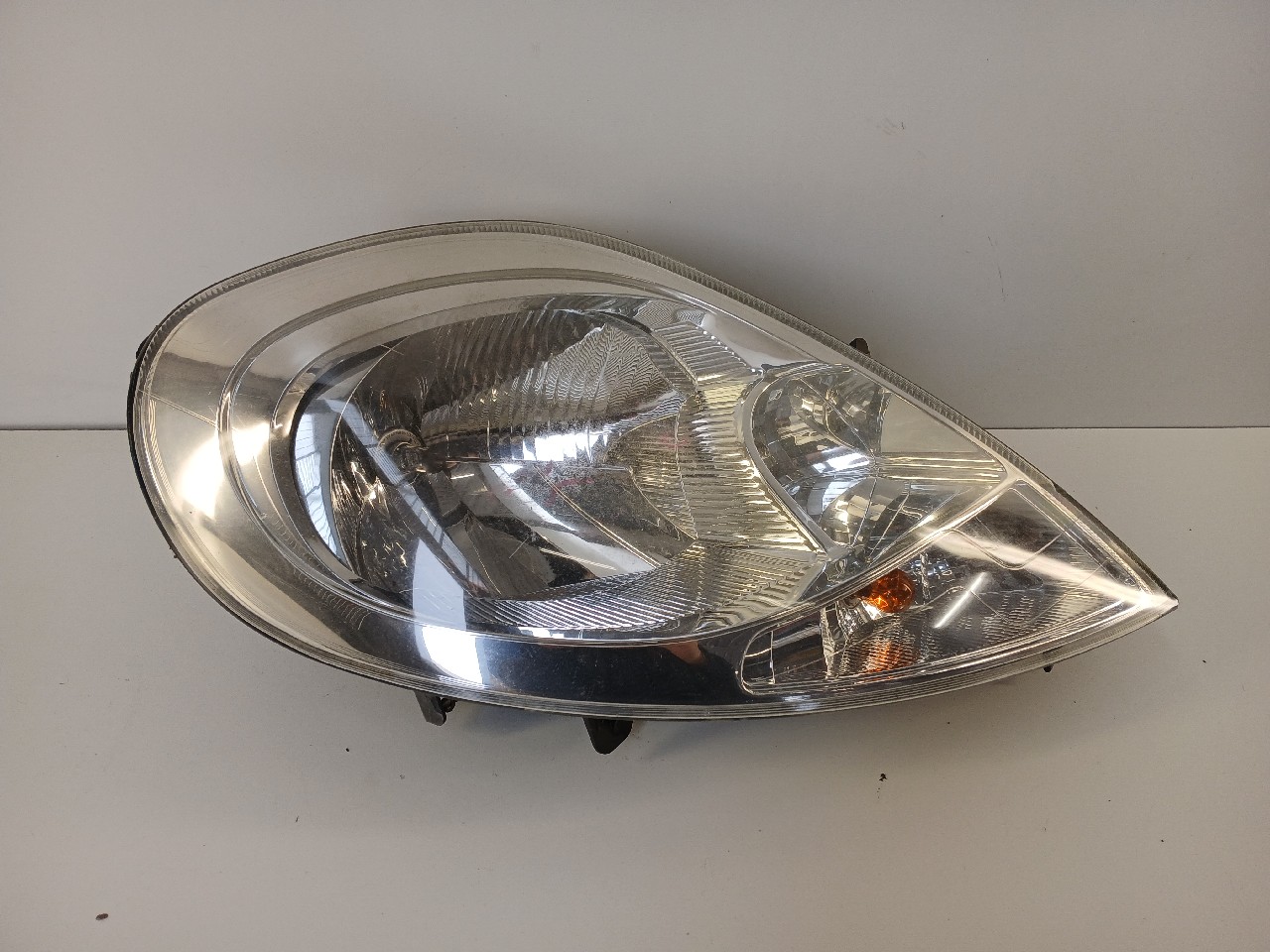 Faro ant dx OPEL VIVARO