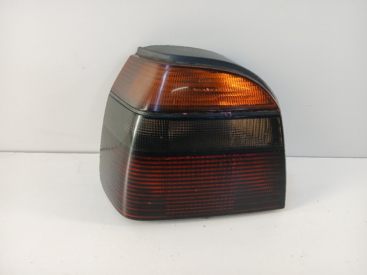 Fanale post sx VOLKSWAGEN GOLF