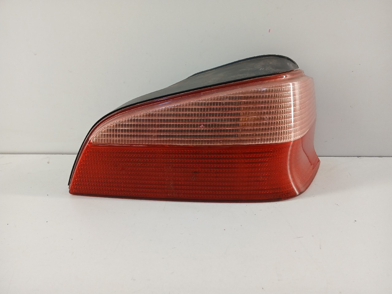 Fanale post dx PEUGEOT 106