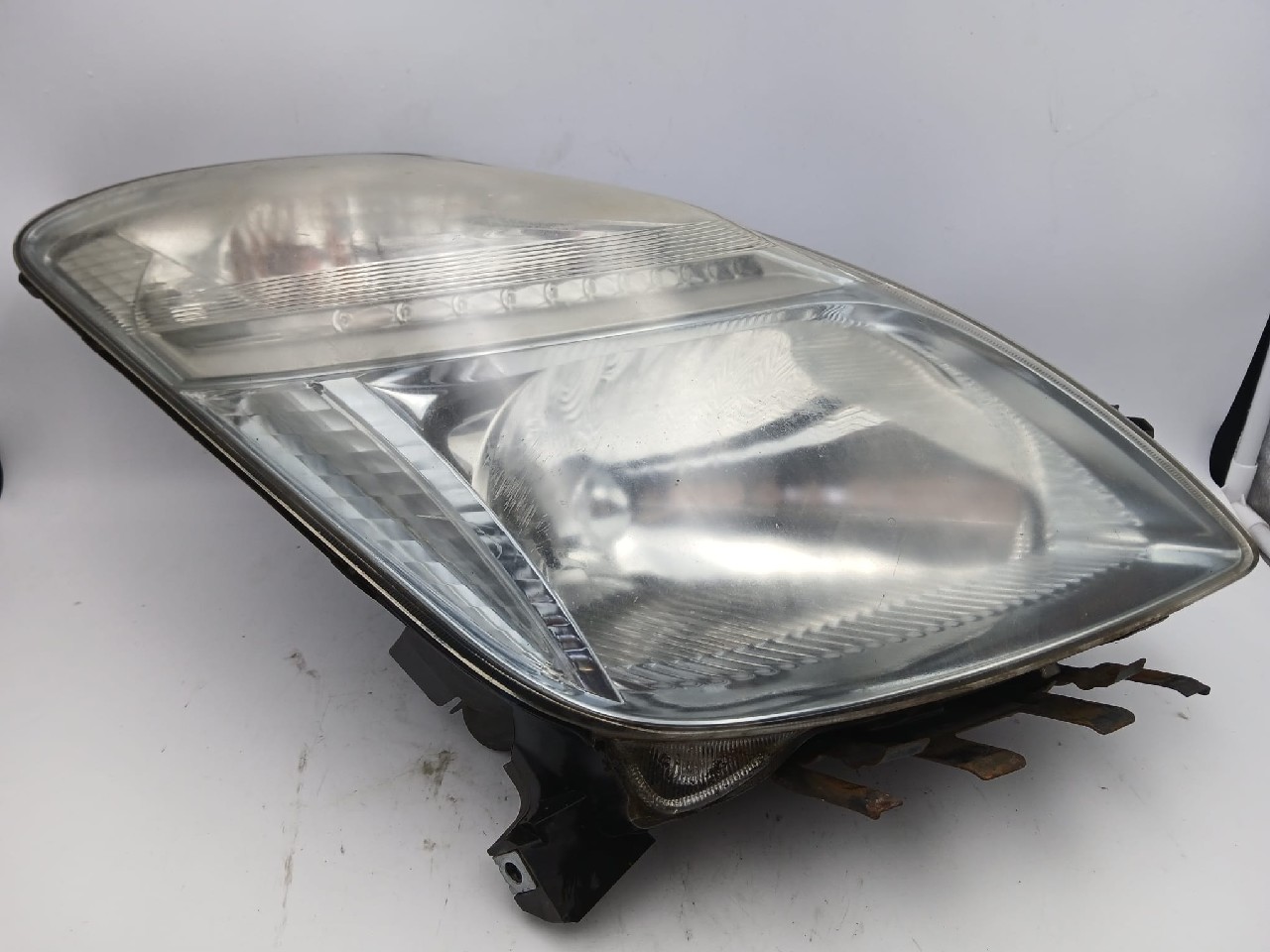 Faro ant dx TOYOTA PRIUS