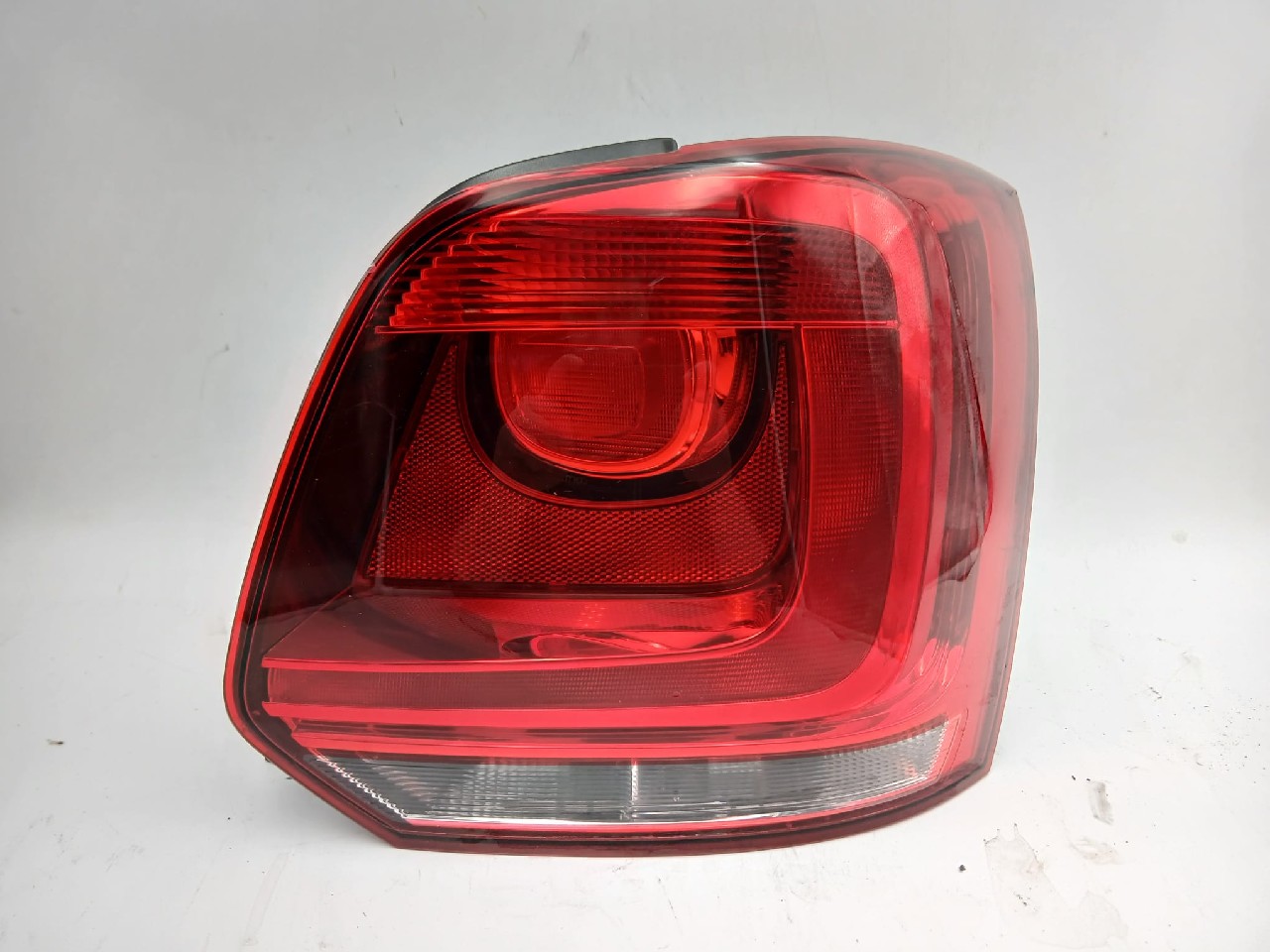 Fanale post dx VOLKSWAGEN POLO